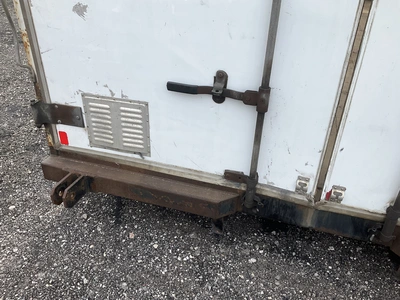USED SUPREME CURTAINSIDE TRUCK BODY 24’