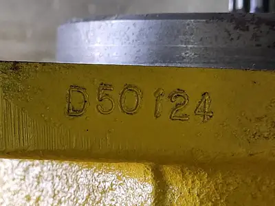 NEW KOMATSU 704-30-42140R