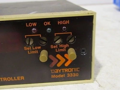 Daytronic Model 3330 LVDT Indicator Controller
