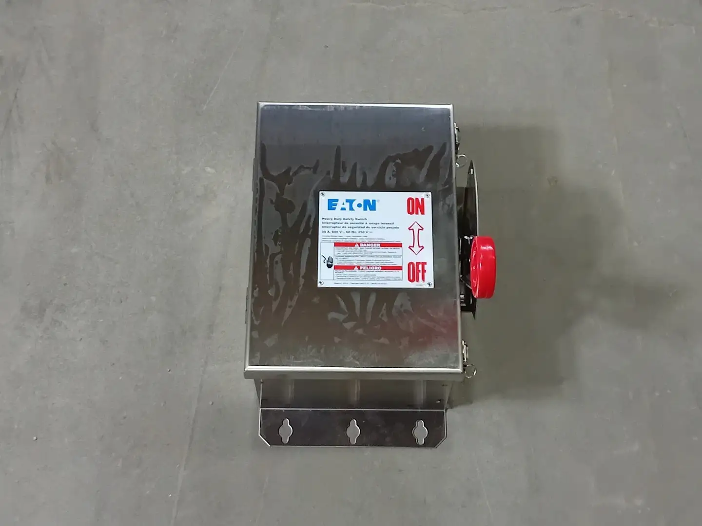 New | in-Stock 2020 EATON CUTLER-HAMMER 4HD361NF Switchgears British Columbia CA | Lenmark #367134