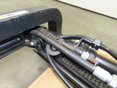 Yale Forklift Mast 193" 3-Stage Tilt Class 2 Electric 3450lbs ERP035VTN36TE084