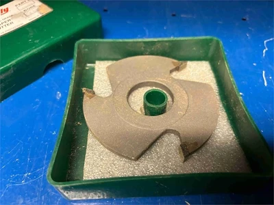 Used _UNKNOWN_ _UNKNOWN_ Tooling (woodworking) Colorado US | MachineryMax #1521416
