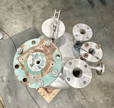 Used _UNKNOWN_ _UNKNOWN_ Dish & Cone Bottom Tanks West Virginia US | Cooper Industries #1409604