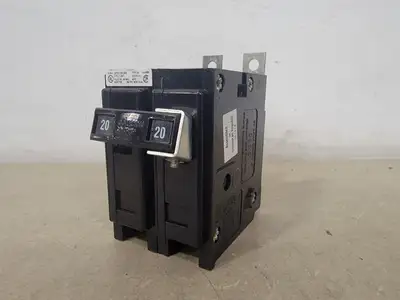 USED CUTLER-HAMMER BA220