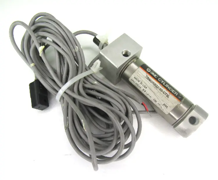 Used SMC CDM2RB32-50-C73L Parts (Hydraulics and Pneumatics) Kentucky US | Industrial Parts R Us Inc. #358761