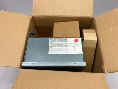 USED SQUARE D I-LINE FUSIBLE BUSWAY PLUG-IN UNIT 3-PHASE 30A 600V