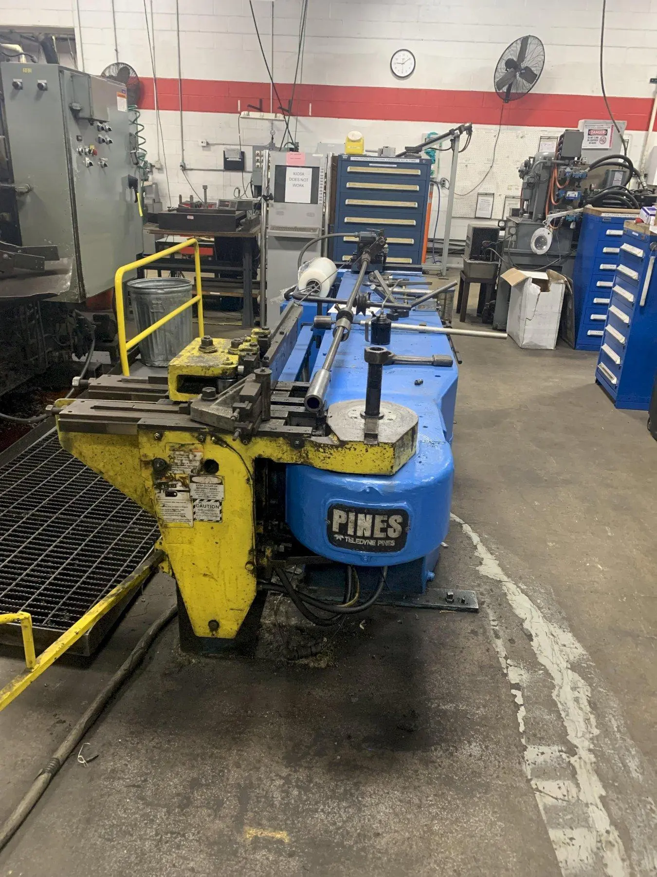 1.25" PINES MODEL #1-1/4 HIGH SPEED  ROTARY HYDRAULIC BAR, TUBE & PIPE BENDER, DIAL A BEND V CONTROL: STOCK #22683