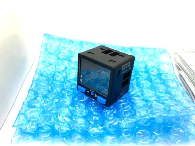 SPAB-P10R-R18-2P-M8, 553159 | Festo SPAB-P10R-R18-2P-M8 Digital Pressure Sensor 553159 - New Other