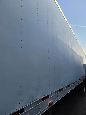 USED 2006 UTILITY 48FT