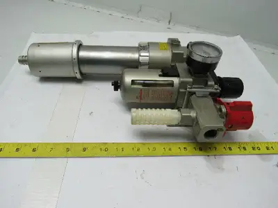 SMC IDG100-N04-P Membrane Air Dryer W/Regulator & Lock Out 1/2" NPT