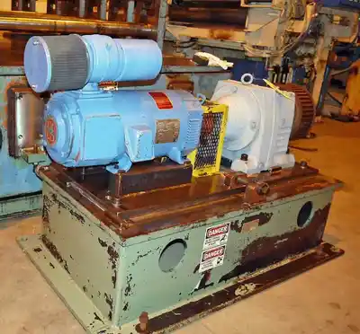 USED 1960 MICHIGAN ROLL FORM RM-300S