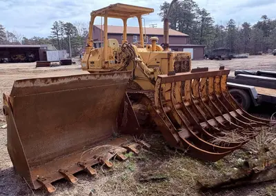 Used 1989 KOMATSU D41S-3 Compact Track Loaders New Jersey US | Proxy Equipment #1388599