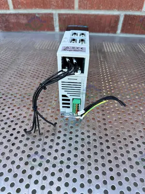 Used MITSUBISHI MR-J2S-10A AC SERVO DRIVE 100W, 170V 0-360HZ 1.1A OUTPUT Electronics & Components California US | Equipment Lab #1275626