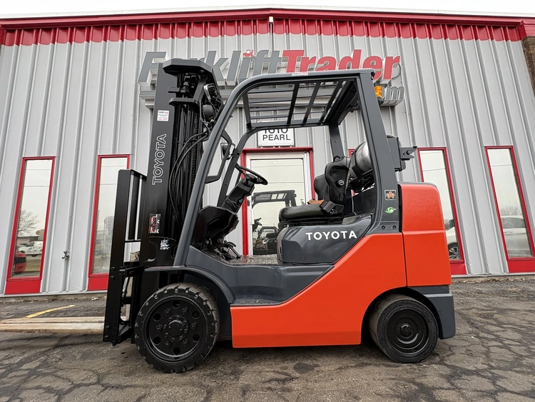 Used 2008 TOYOTA 8FGCU30 Misc Forklifts Wisconsin US | Forklifttrader.com #566985
