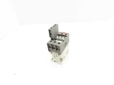 ABB AF30Z-30-00-21 Auxiliary Contactor 600V 50A