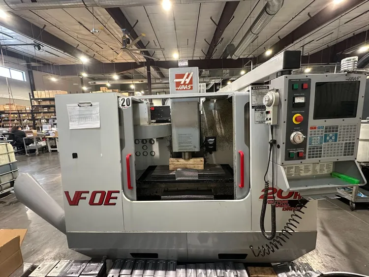 Used 2001 HAAS VF-0E Vertical Machining Centers Illinois US | Lion Machinery #390434