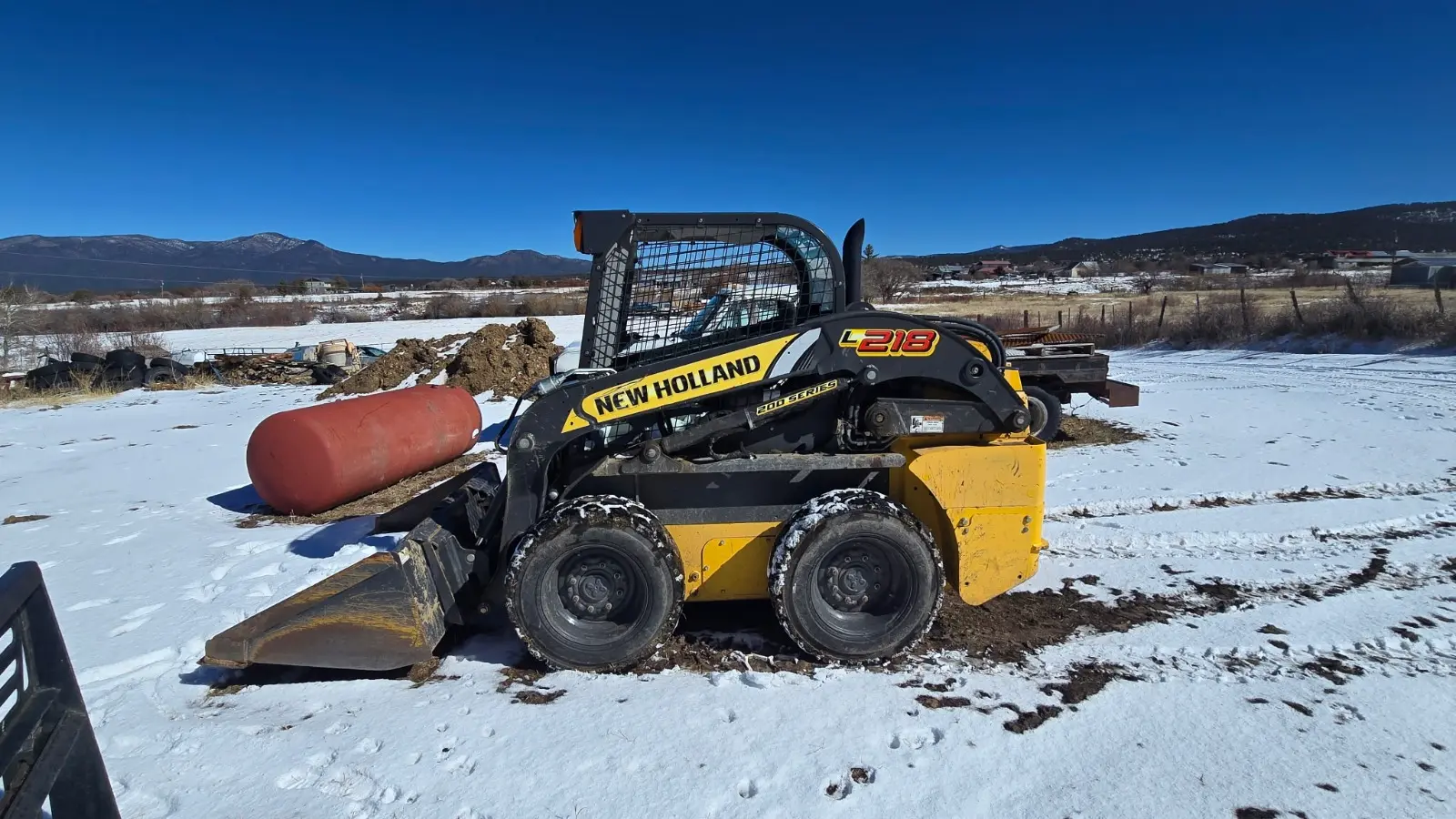 USED 2019 New Holland L218