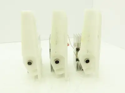 Mantissa Conveyor Tiploc Tilt Tray Tipper RH Actuator Arm 000-101-54  Lot of 3