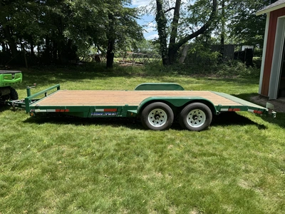 Used 2010 SURE-TRAC TANDEM AXLE EQUIPMENT TRAILER Flatbed Trailers Michigan US | Miedema Asset Management Group #1279671