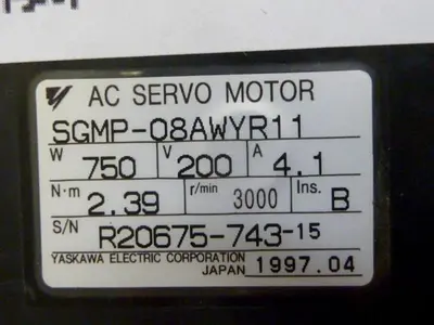 USED YASKAWA SGMP-08AWYR11