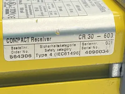 Used Leuze COMPACT Safety Light Curtain Receiver And Transmitter Light Curtains & Grids Michigan US | Maverick Industrial Sales #1400822