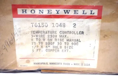 NEW HONEYWELL T615D-1048 TEMPERATURE CONTROLLER T615D1048
