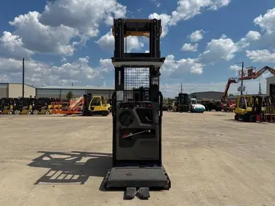 Used RAYMOND 560OPC30TT Misc Forklifts Illinois US | Somerset Equipment Sales #1542937