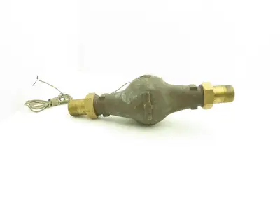 Hays Fluid Controls 00-354-4297  1.5" Fluid Displacement Flow Meter Bronze Valve