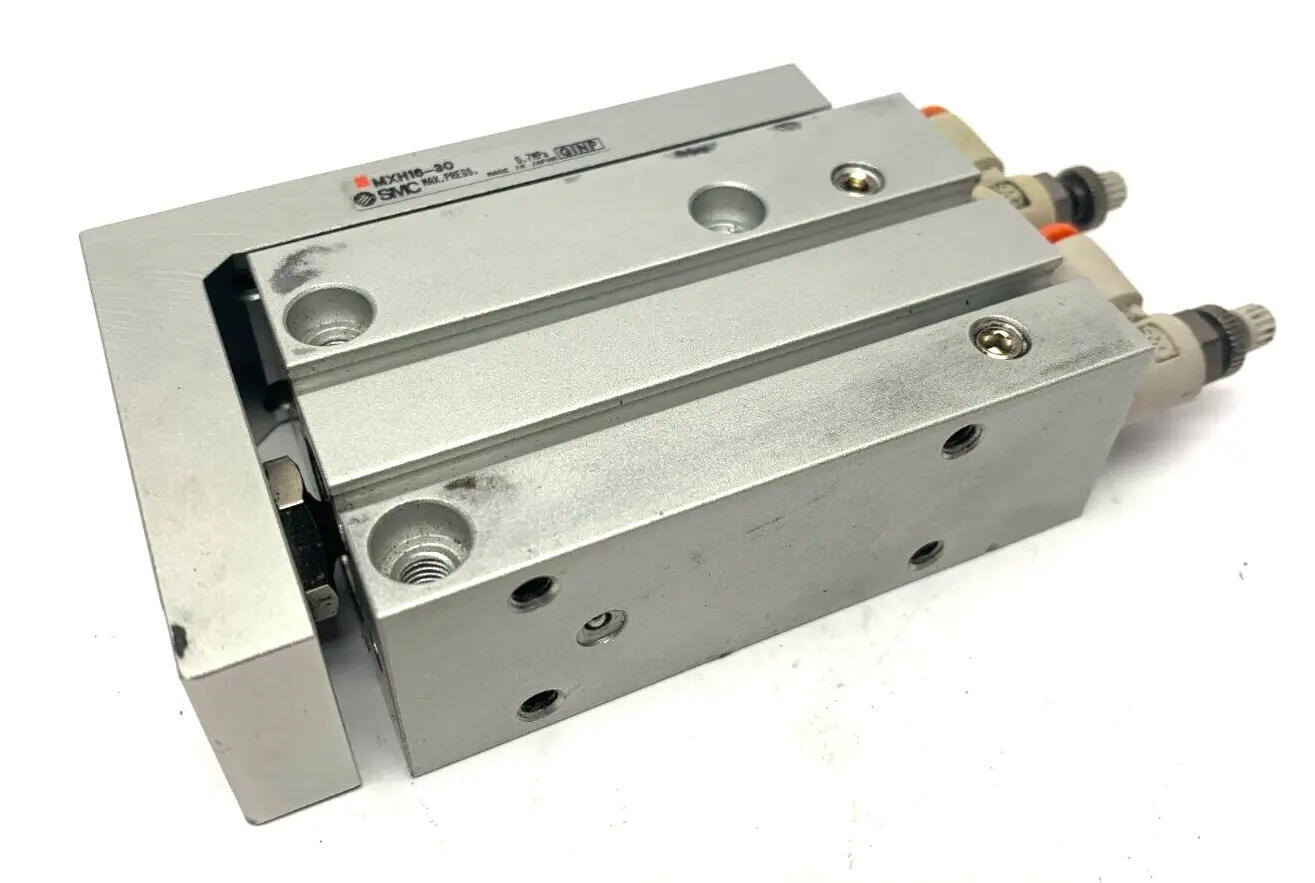MXH16-30 | SMC  Pneumatic Compact Slide Cylinder Table 0.7MPa Max - Used
