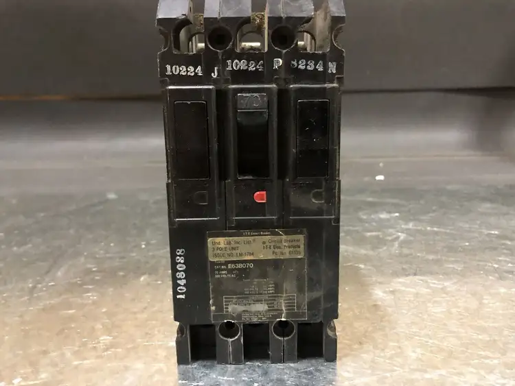 Used ITE E63B070 Switchgears British Columbia CA | Lenmark #241010