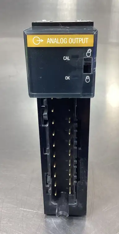 Used Allen-Bradley Allen-Bradley 1756-0F6CI A PLC Input & Output | Palmetto Automation #1153441