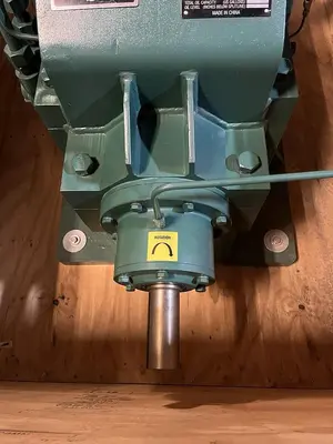 USED HORSBURGH & SCOTT 140TB