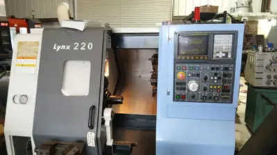 2000 DOOSAN LYNX 220A CNC Turning Centers, Horizontal CNC Turning | Machinery Management (1)