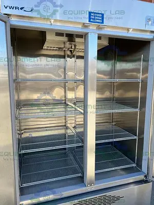 USED VWR GTVWG49FSSA STAINLESS STEEL DOUBLE DOOR FREEZER - 25°C 49 CU, FT.