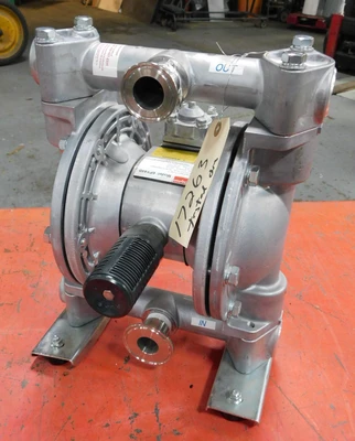 USED DAYTON DIAPHRM PUMP 6 PY44B