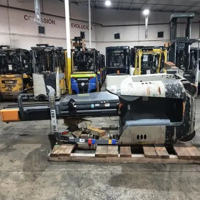 USED 2021 CROWN RM6025-45