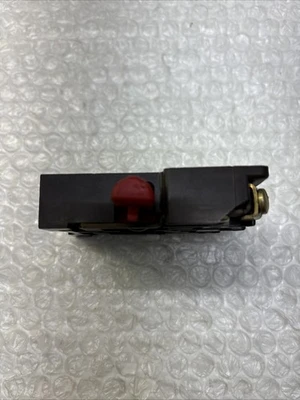 **New  Other Auxiliary Contact DC Pilot Duty 10A 14-226-593-009 AC600V Max #