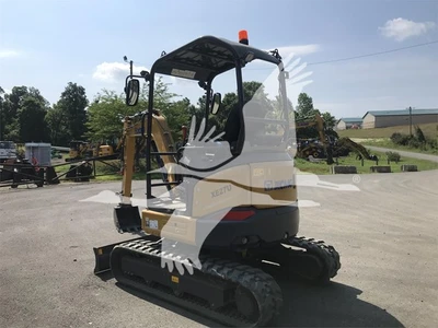 USED 2021 XCMG XE27U