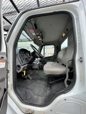 Used 2015 FREIGHTLINER M2-106 Tractors & Trailers Pennsylvania US | Monster Equipment #1370993
