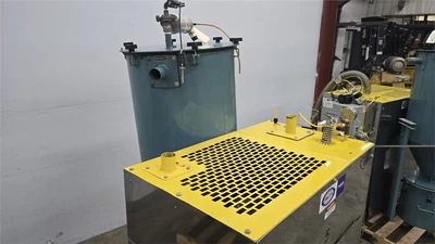 105 CFM Una-Dyn Powermax HP Pump, w/ 2" Hopper, 5 HP