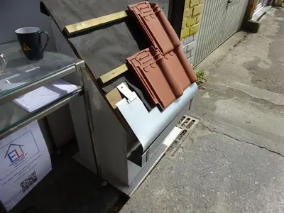USED TECNOMA ROLLFORMING FOR UNIQUE NEW GUTTER CONCEPT