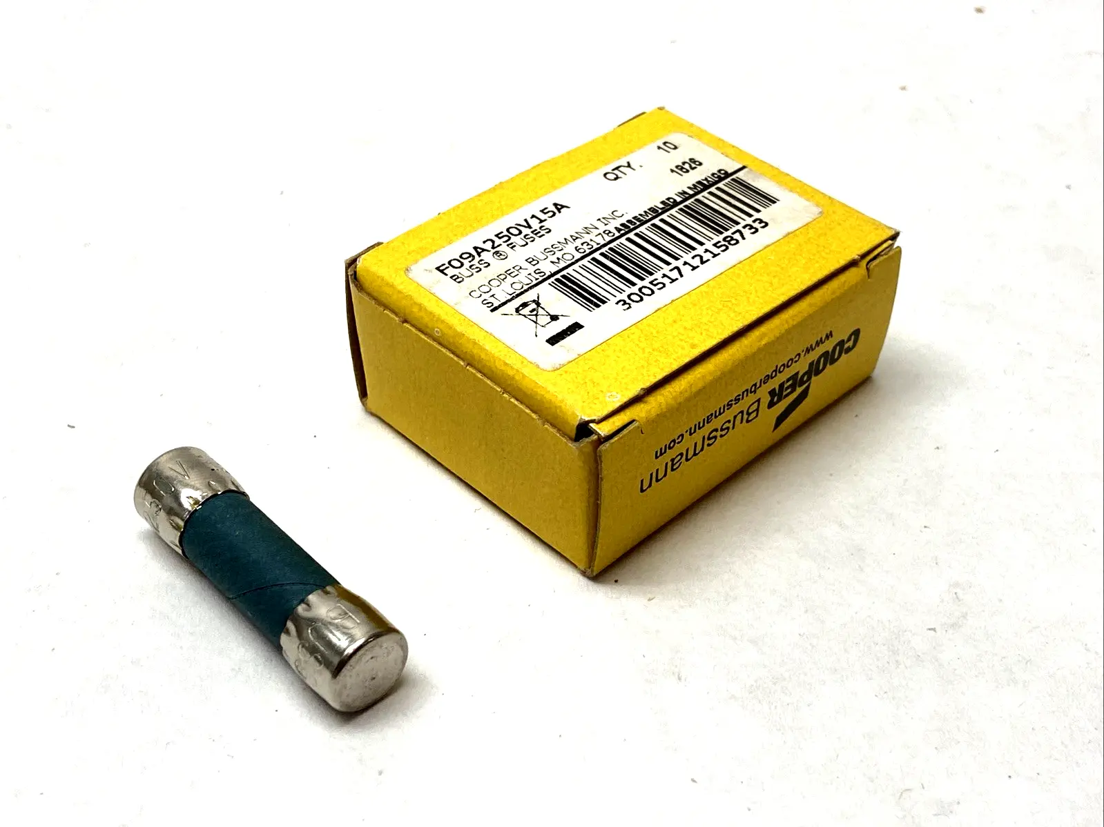 Cooper Bussmann F09A250V15A Electrical Fuses 250V 15A BOX OF 10 - New Other