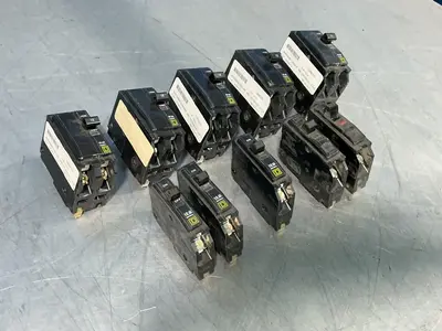Used SQUARE D _UNKNOWN_ Circuit Breakers Ohio US | HGR 24 #1508127