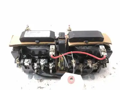 GE CR309C0**BAA NEMA Size 1 Magnetic Reversing Starter 30A 600VAC 7.5/10HP