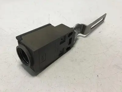 USED SCHMERSAL T5C236-11Z-M20