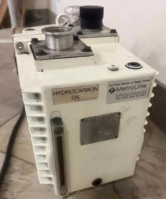 Leybold D30AC Trivac 1.5 Hp Vacuum Pump Leeson Motor