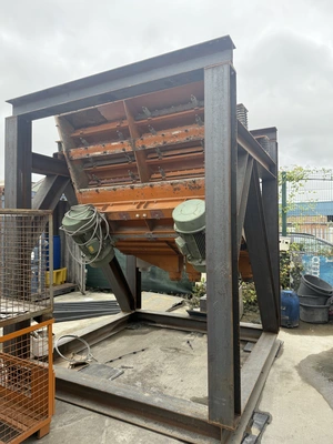 Mogensen sizer M/S Screen 2m x 2m 4 Deck Type 2054
