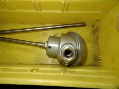 USED OMRON E52P35C 6.4