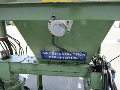 Tascol Industrial Hopper Feeder w/ Auger Feed - Vibration - Automatic Valves