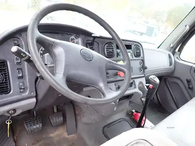Used 2008 FREIGHTLINER BUSINESS CLASS M2 112 Conventional trucks Massachusetts US | Brookside Equipment Sales #1553568